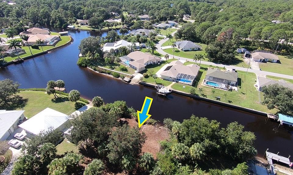 1st image of 824 McDill Dr