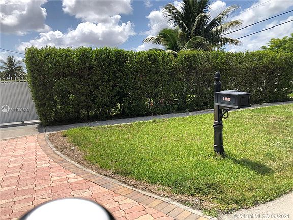 4th image of 16250 NW 39th Ct