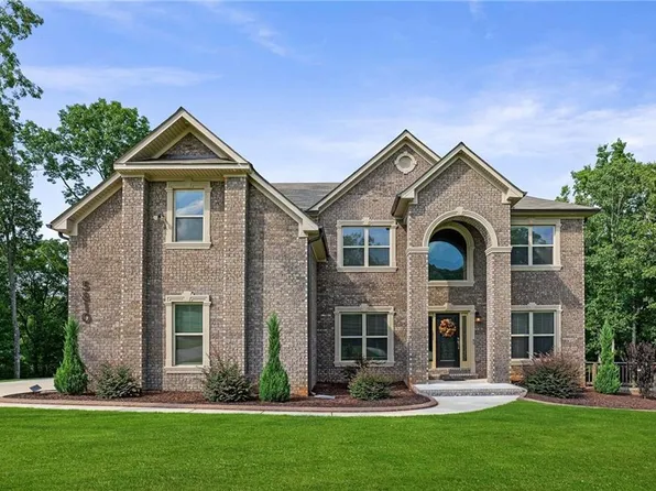 5810 Langdale Chase, Douglasville, GA 30135