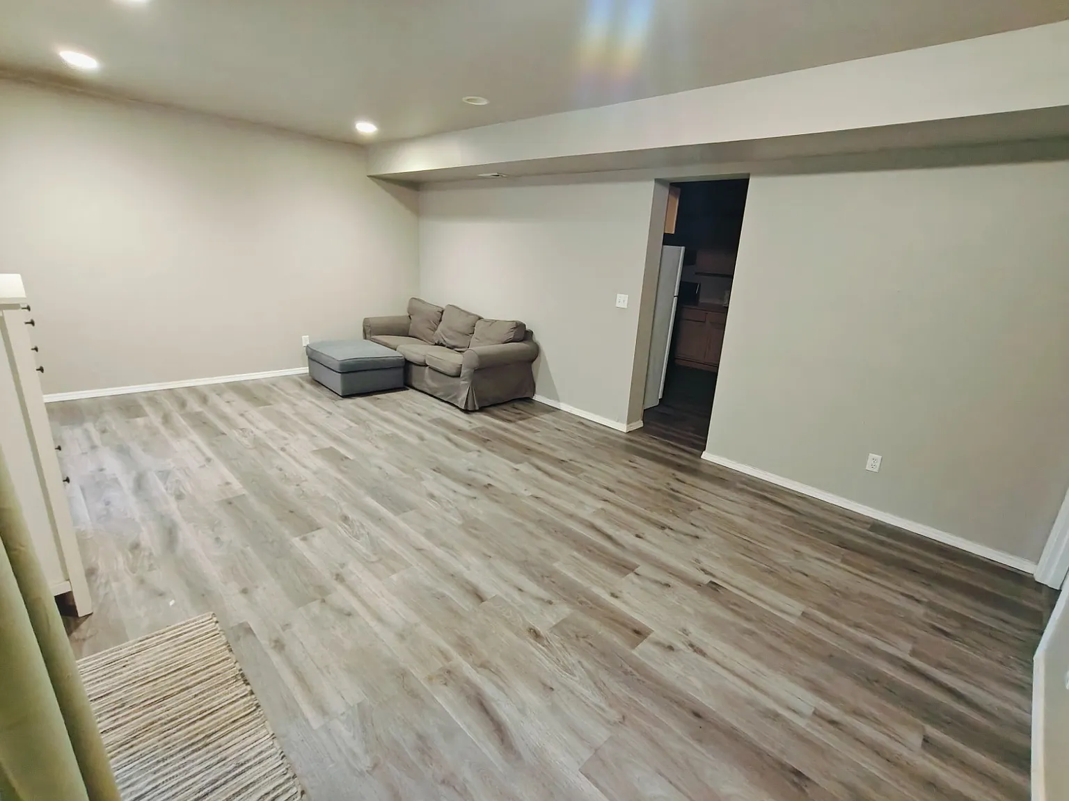 1 bed, 1600 sqft, $1,700 — Photo 4