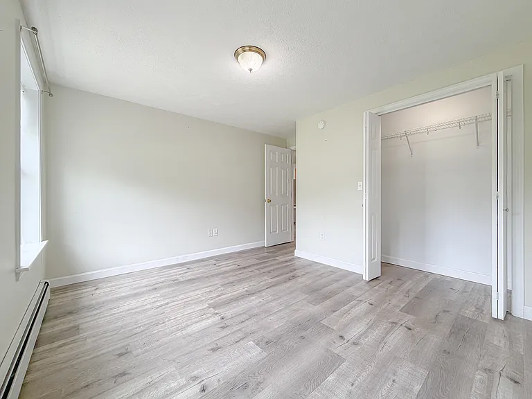 9 Dakota Dr — Photo 9