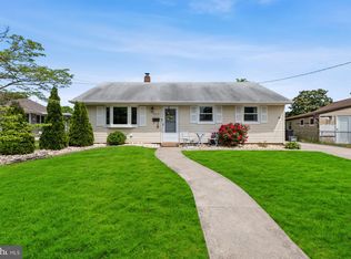 439 Flanders Rd, Bellmawr, NJ 08031