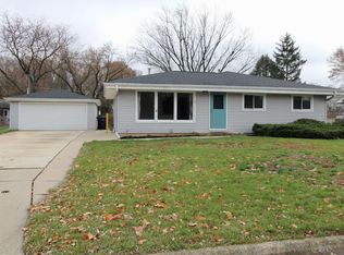 3136 Royal Rd, Janesville, WI 53546