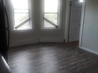 27 Humboldt Ave #4, Providence, RI 02906