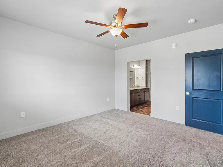 Marq at Monument Ridge — Photo 25
