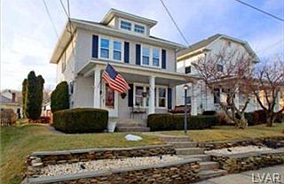2nd image of 205 N Green St