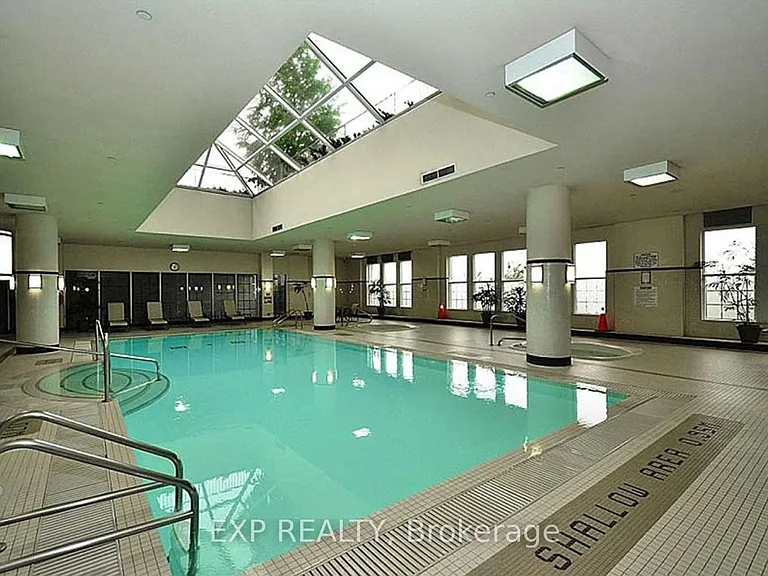 25 Kingsbridge Garden Cir #2120 — Photo 42