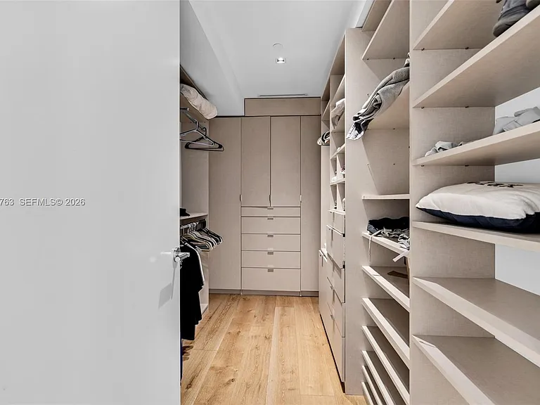 350 Meridian Ave #202 — Photo 22