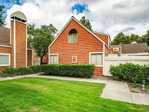 2520 Lakeview Drive, Santa Rosa, CA 95405
