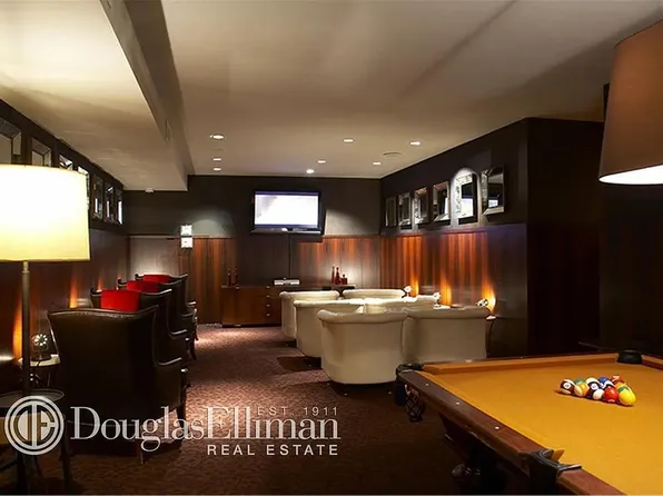 88 Greenwich Street image 15 of 18