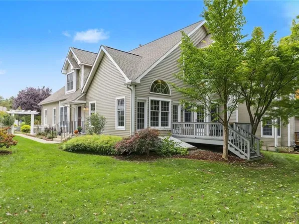 14 Seal Island Rd #14, Bristol, RI 02809