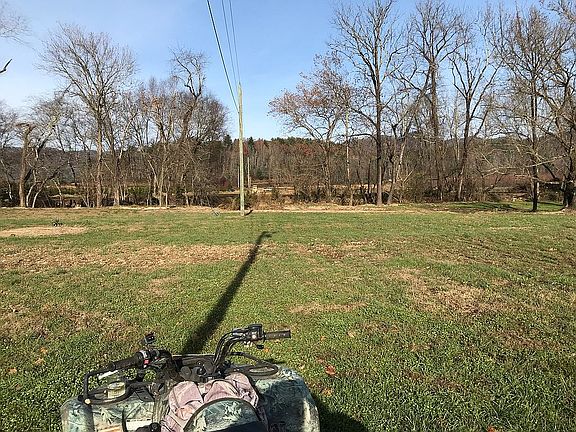 3rd image of 2581 State Highway 268