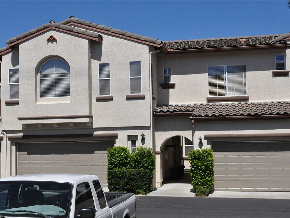 1st image of 10852 Ivy Hill Dr Unit 6