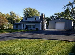 4152 Royer Dr, Northwood, OH 43619