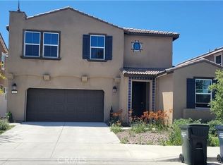 833 Half Moon Ave, Redlands, CA 92374