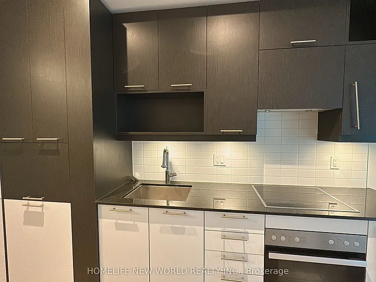 30 Nelson St #402 — Photo 10