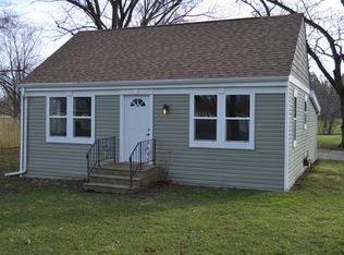 2714 Lawrence Ave, Lockport, IL 60441