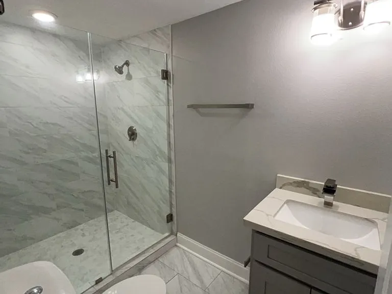 401 Walton St — Photo 21