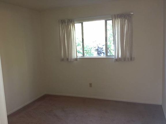 4th image of 770 Sir Francis Drake Blvd APT 2