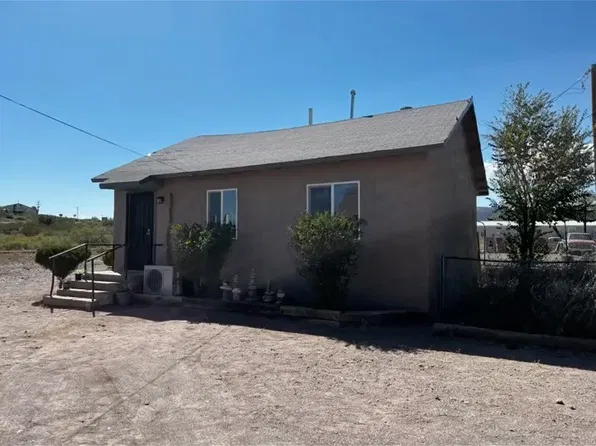 820 Granada St, Socorro, NM 87801