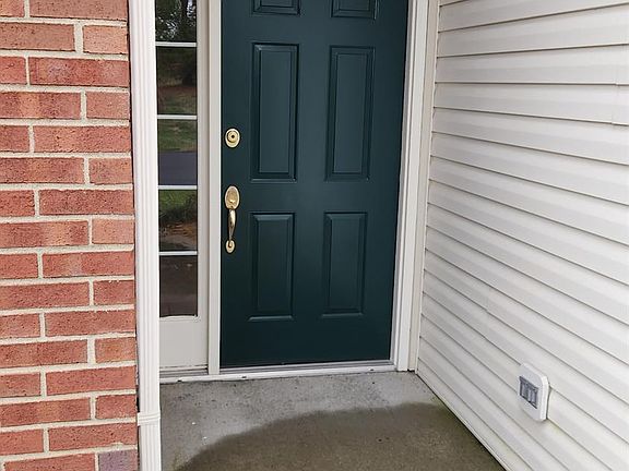 4th image of 3969 Sandtrap Cir