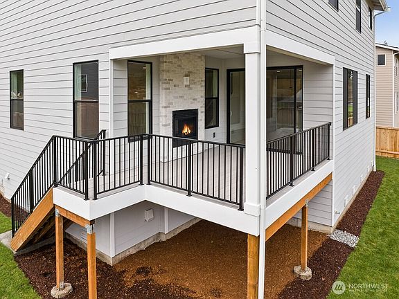 2nd image of 25016 181st Avenue SE #4