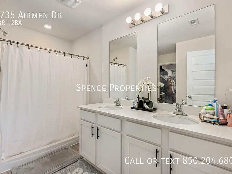 4735 Airmen Dr — Photo 16