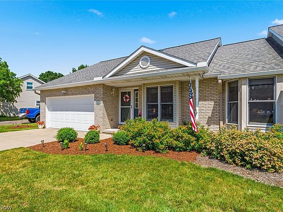 3rd image of 4630 Preserve Dr NW