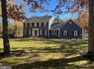 15 Yorktown Dr, Shamong, NJ 08088