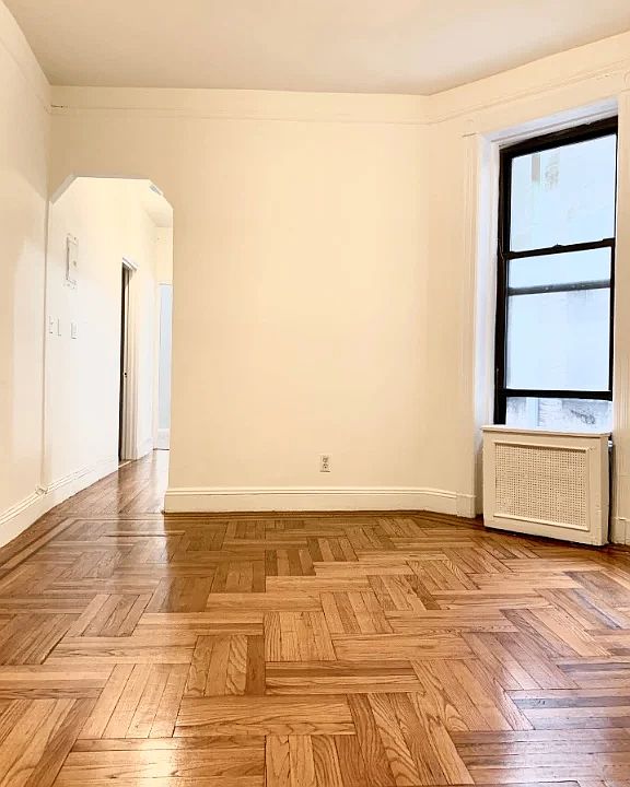 1st image of 123 E 90th St APT 5B