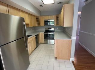 135 Amherst St UNIT 6, Amherst, NH 03031