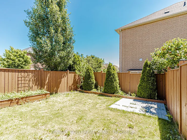 65 Niagara Trl — Photo 50