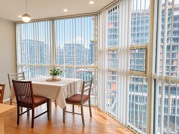 5th image of 701 King St W #Penthouse 7