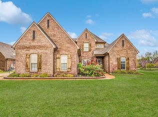 6328 Creekside Lake Dr, Arlington, TN 38002