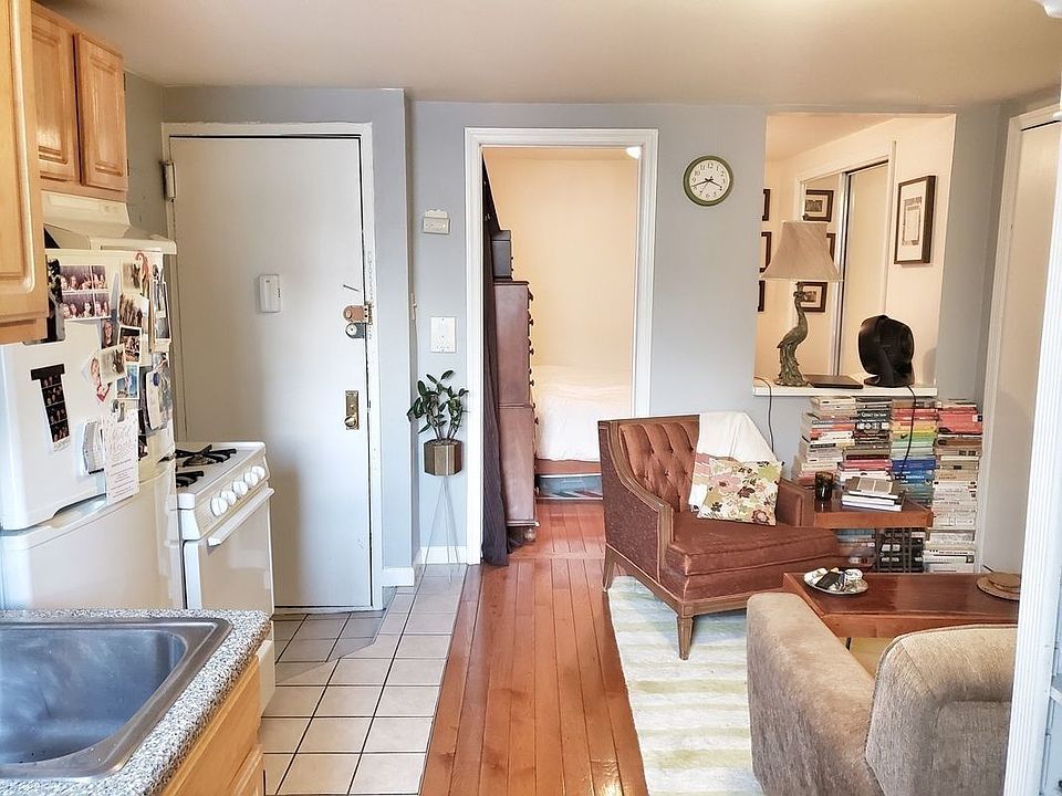 1st image of 182 Avenue B
