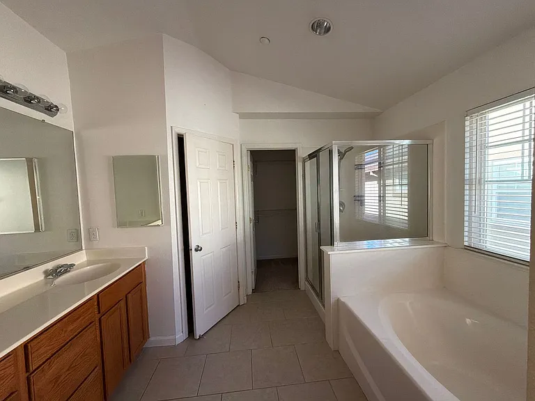 268 Woodfield Ln — Photo 10