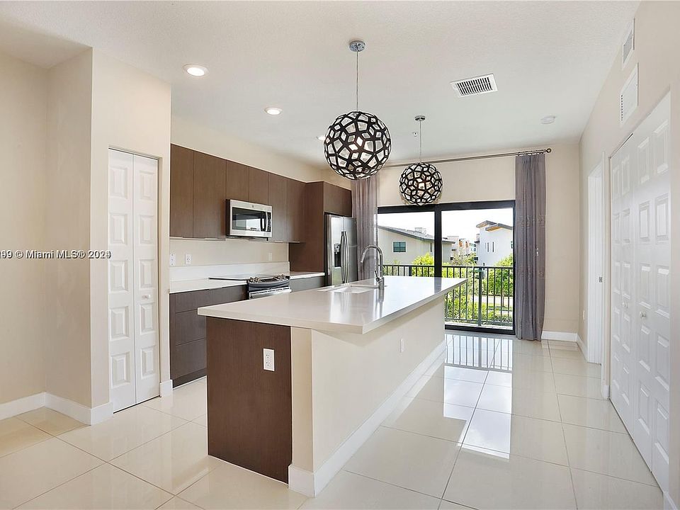 1st image of 7805 NW 104th Ave APT 22