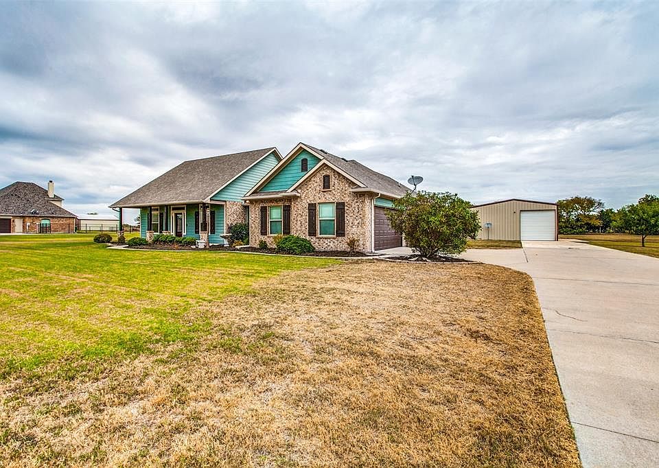 1st image of 2725 Laurel Oaks