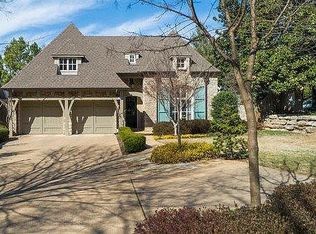 2227 E 38th St S, Tulsa, OK 74105