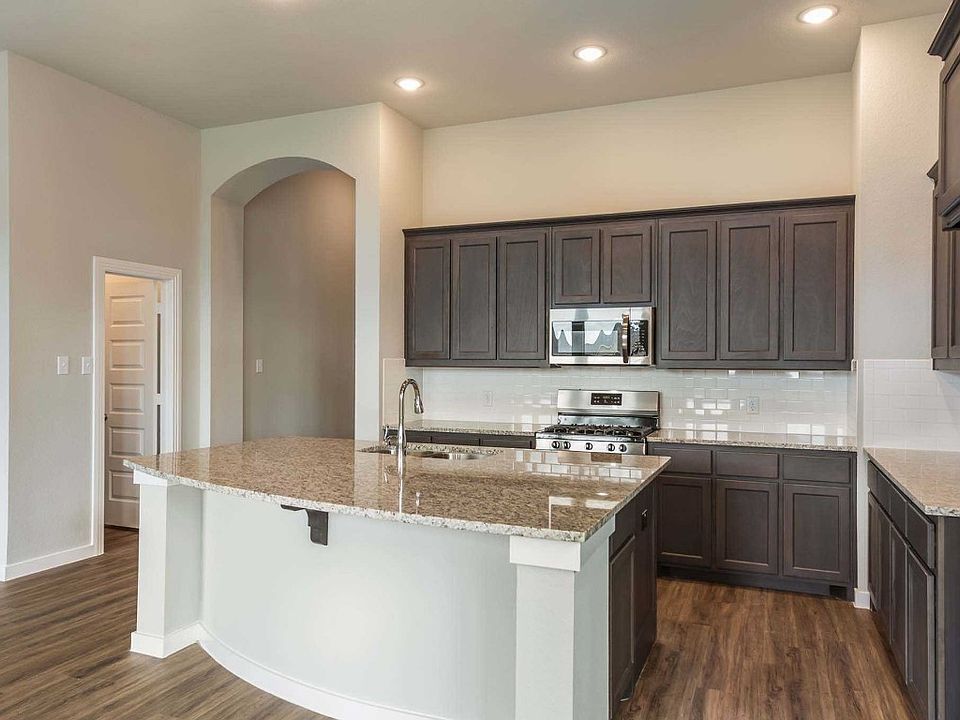 1st image of 2513 Half Moon Way