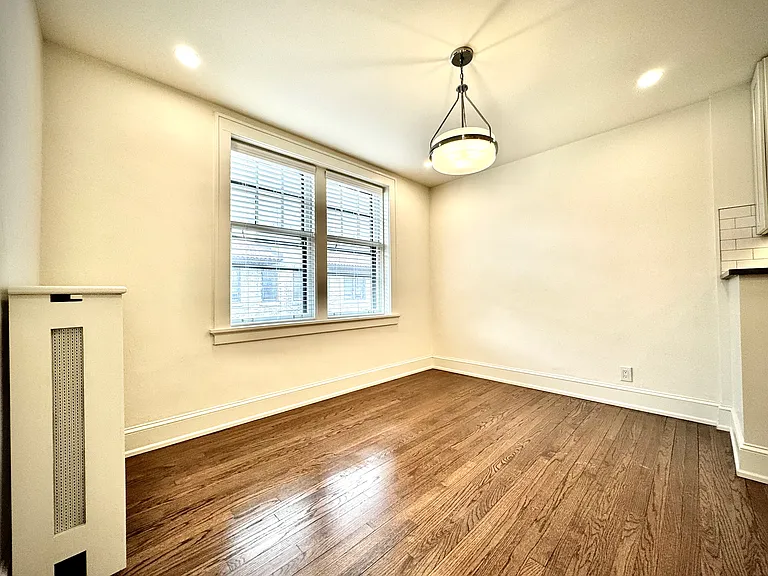 1710 N Prospect Ave — Photo 20