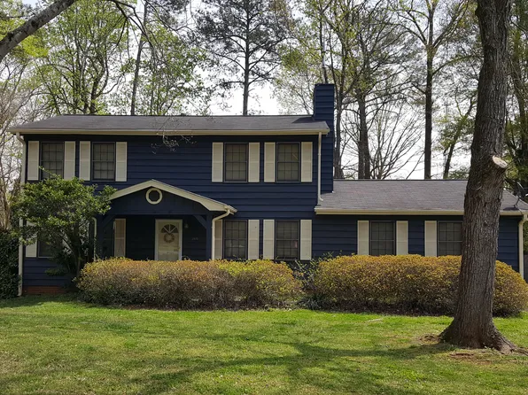 3935 Greenforest Ln, Smyrna, GA 30082
