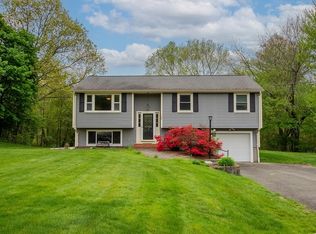 108 Bayberry Rd, North Attleboro, MA 02760