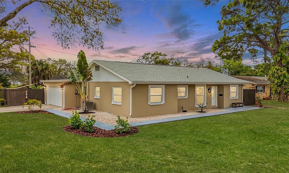 1st image of 2400 GRANADA CIRCLE W