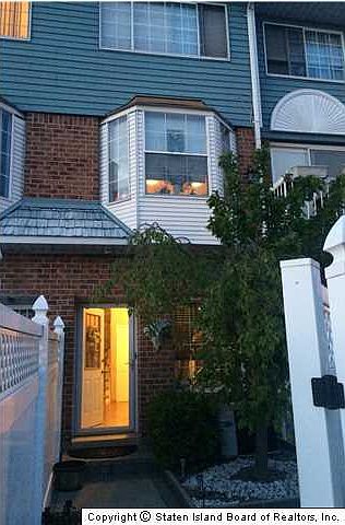 1st image of 19 Edward Ct