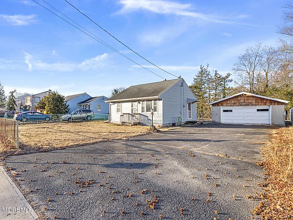 5th image of 1283 Englishtown Road