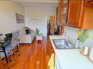 374 8th St APT 4C, Brooklyn, NY 11215