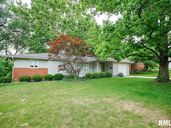 2nd image of 5027 N Mansfield Dr