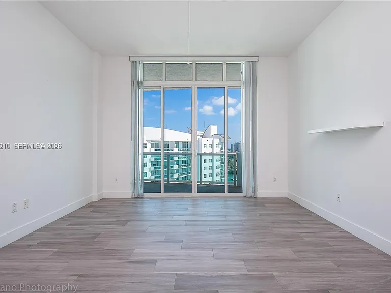 7900 Harbor Island Dr #Penthouse 23 — Photo 15