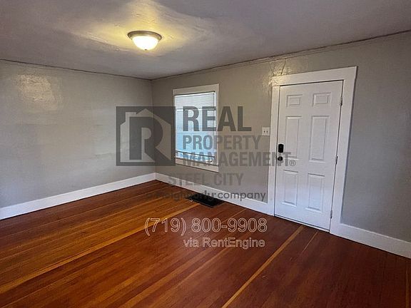 5th image of 1728 Carteret Ave